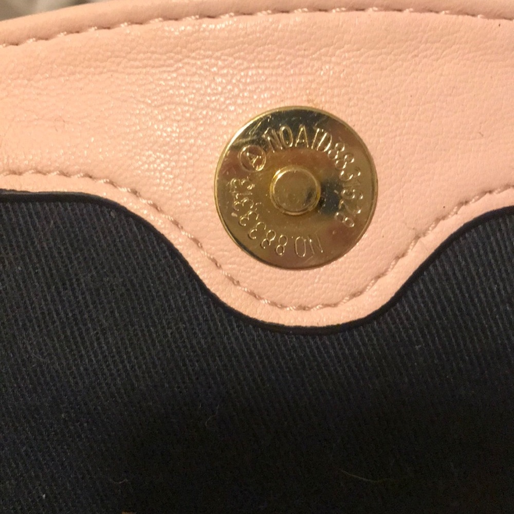 Should bag - Picture 2 of 4